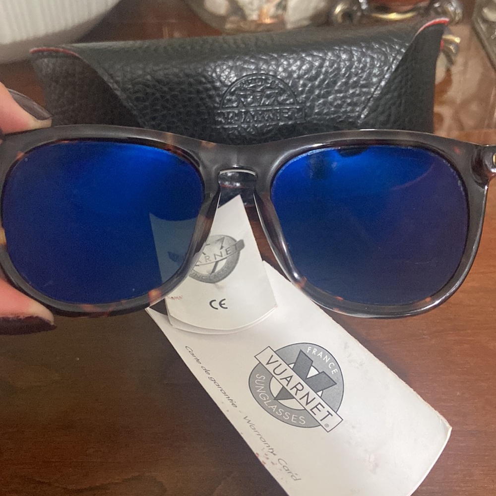 Vuarnet Polarized Sunglasses - Picture 5 of 6